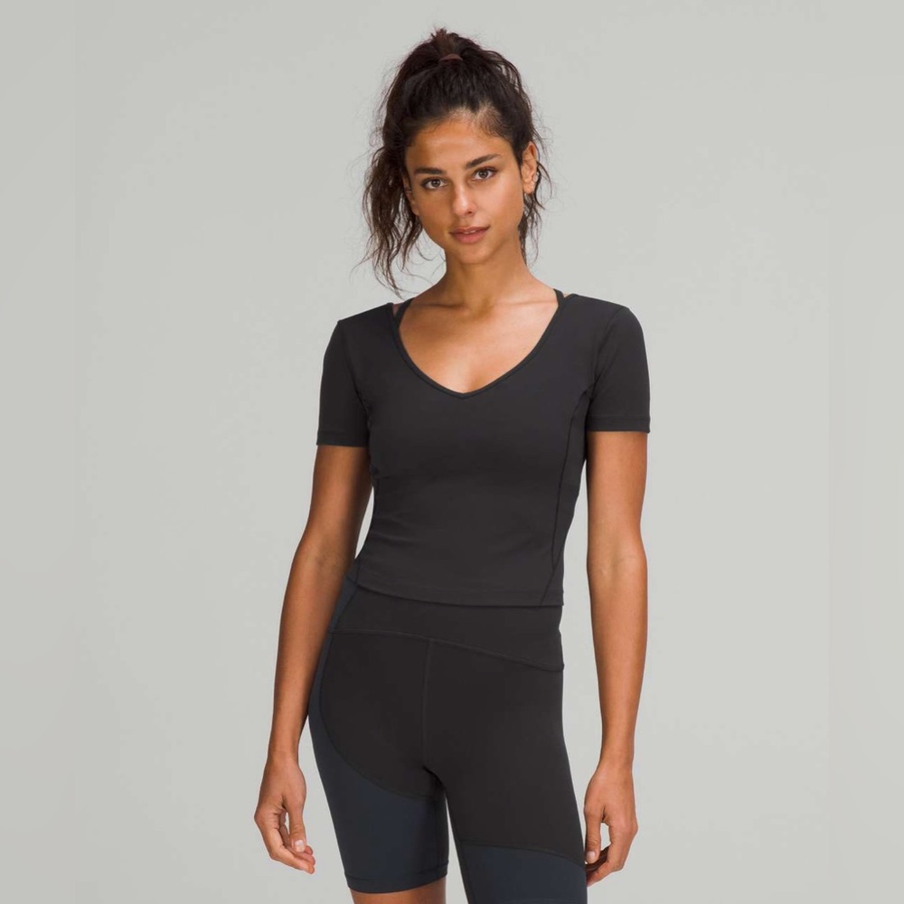 Black Lululemon align t-shirt
